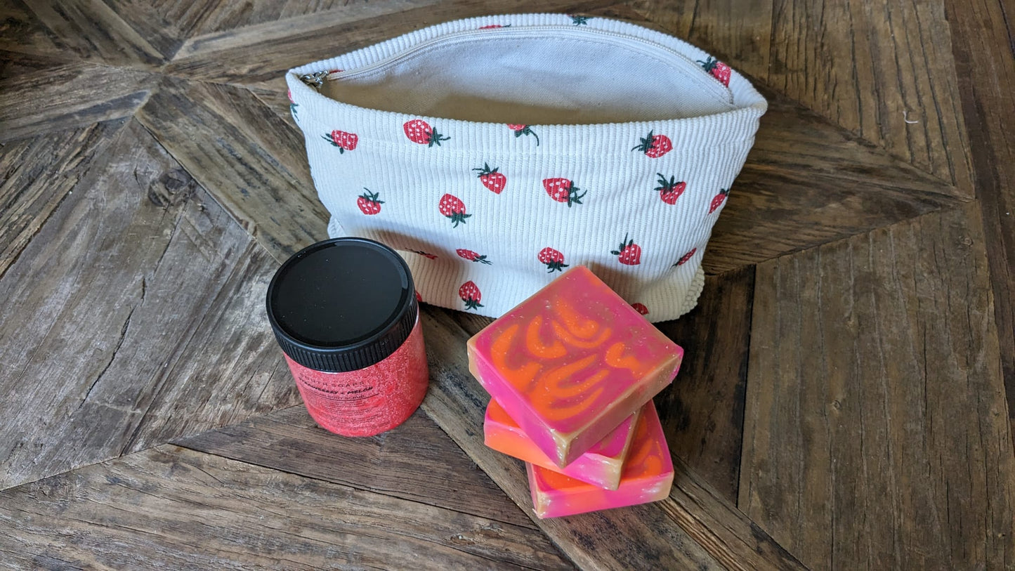 MOTHER'S DAY Toiletries Strawberry and Melon