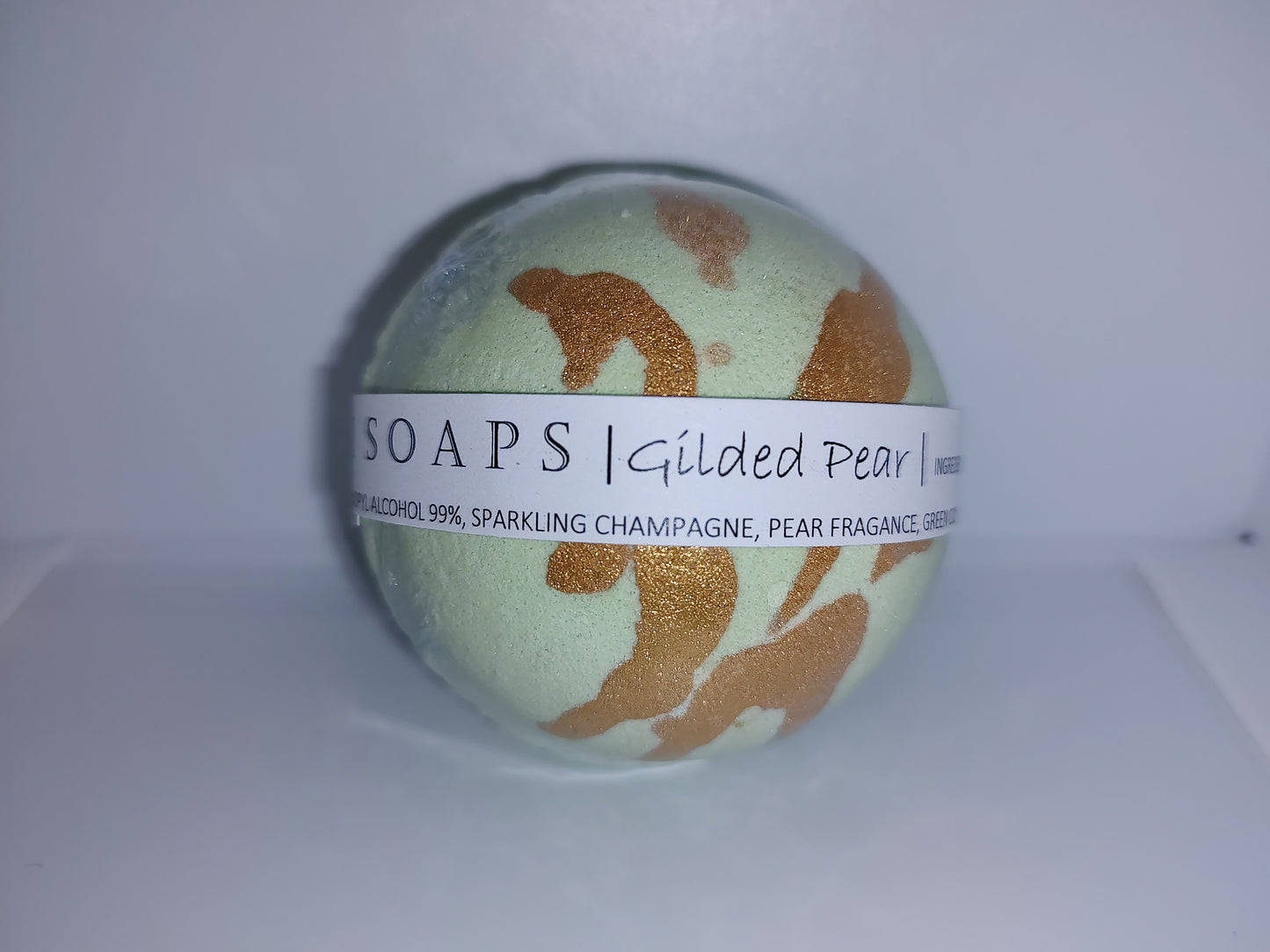 Gilded Pear Bath Bomb
